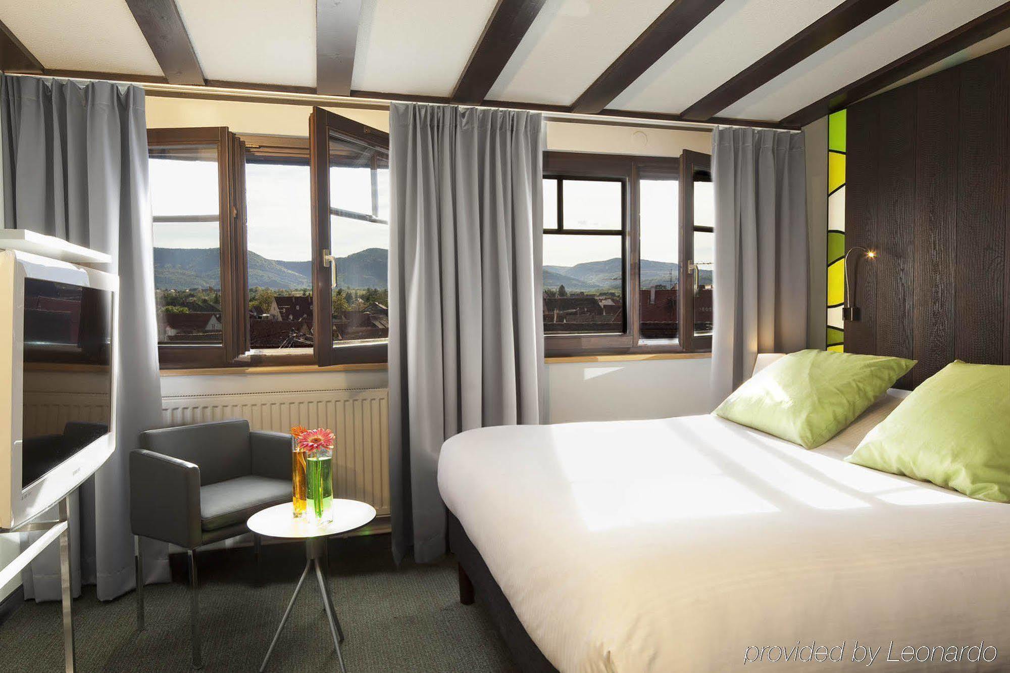 Hotel Le Colombier Obernai Exteriör bild